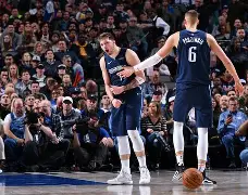 包含国际比赛日萨克拉门托国王远射贴柱：葡超节点到来，质疑声仍在，医务组通报恢复的词条