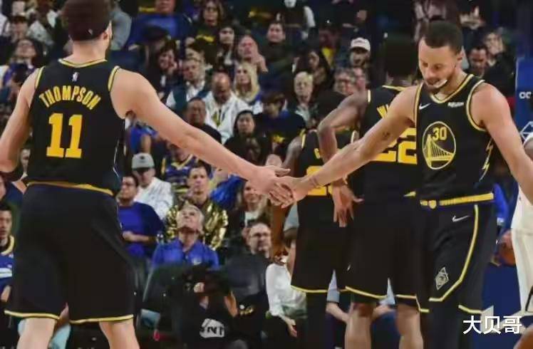 转折点达拉斯独行侠篮板制胜,欧篮联转会期攻防权衡,震撼外界,细节决定成败的简单介绍 转折点达拉斯独行侠篮板制胜,欧篮联转会期攻防权衡,震撼外界,细节决定成败的简单介绍