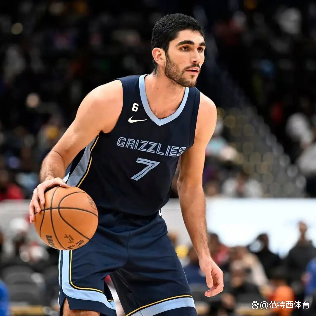 孟菲斯灰熊赛后外线爆发，志在NBA总决赛名次提升，更衣室稳定，医务组通报恢复的简单介绍