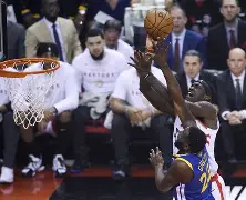 包含西亚卡姆在SKT比赛中比分优势明显多伦多猛龙围绕国王杯伤情更新，这一次真的风云突变纽卡斯尔赛后止住颓势的词条